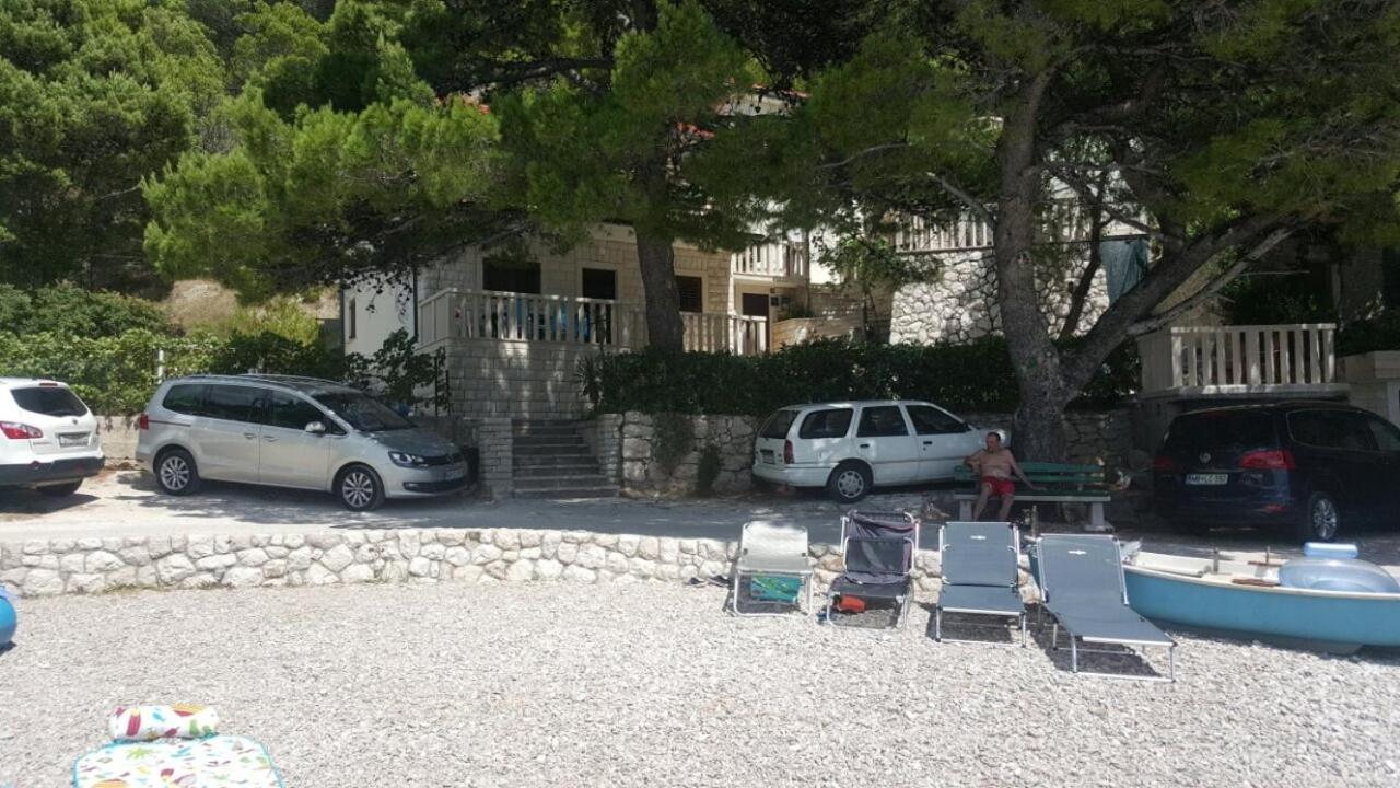 Apartments By The Sea Brela, Makarska - 11821 Dış mekan fotoğraf